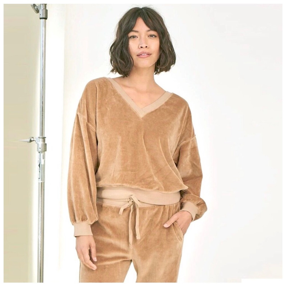 AMO Velour Sweatshirt 70s Gold Beige V-Neck Retro Preppy Womens Large